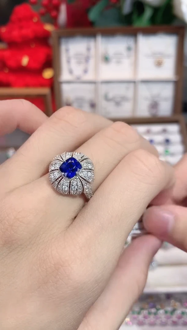 戒指蓝宝石18K金镶嵌2.1ct/天然宝石/七天无理由