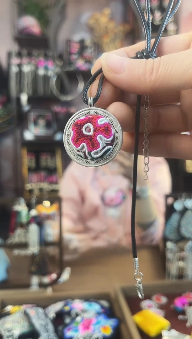 织绣民族风手工非遗老绣饰品394