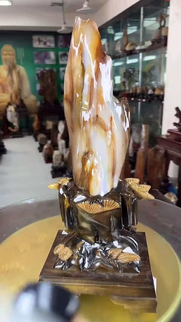 未镶嵌珠宝奇石硅化玉缅甸天然树化玉摆件