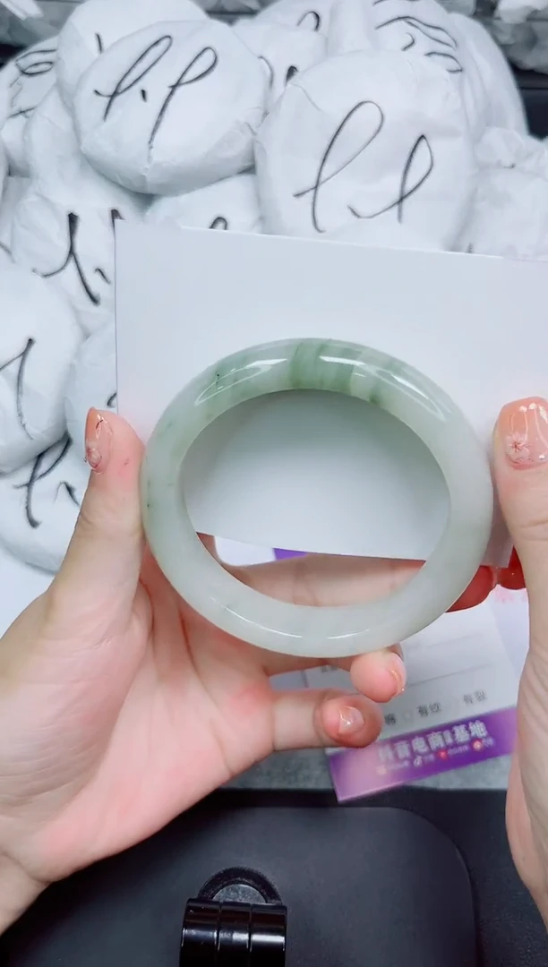 石英质玉手镯未镶嵌34-60