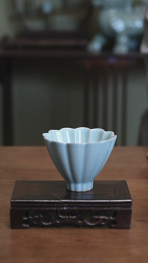 【闪购商品】Y宝丰宋官窑原产地汝瓷羽毛球杯（微瑕）