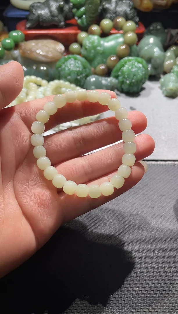 未镶嵌手串和田玉（青白玉）和田玉青白玉