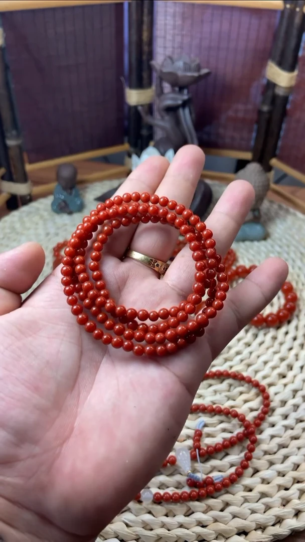 未镶嵌多圈南红玛瑙诸****银保山南红精品多圈手串