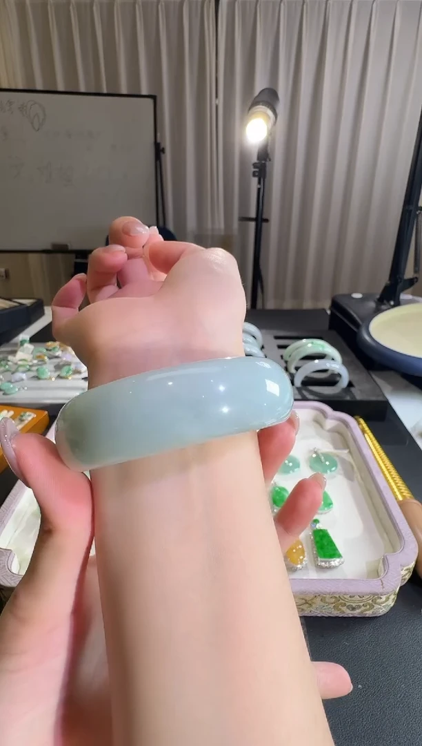 未镶嵌手镯翡翠【源头工厂】