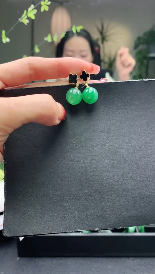 【闪购商品】石英质玉耳坠未镶嵌耳坠