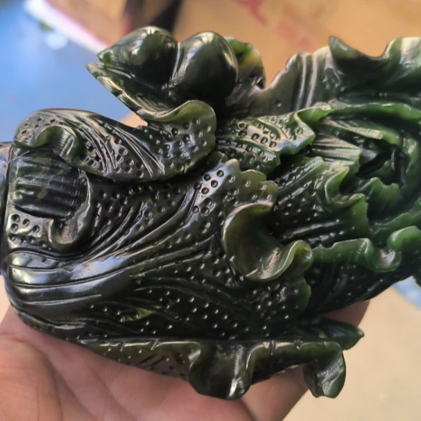 和田玉精工雕刻摆件