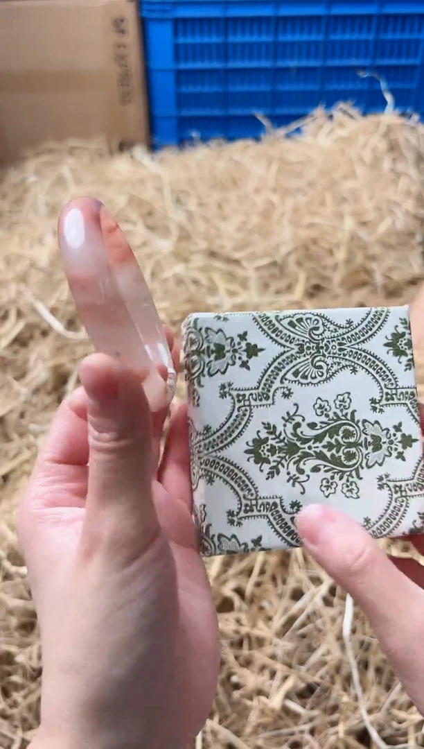 未镶嵌手镯石英质玉H-0198-58