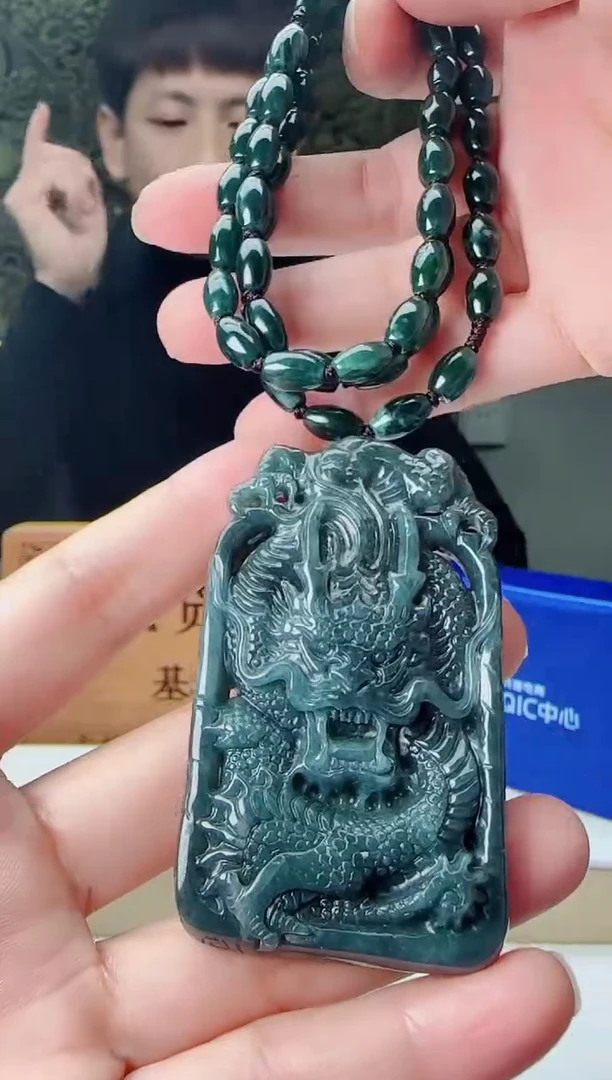 【闪购商品】翡翠颈饰未镶嵌多样性随机发其一