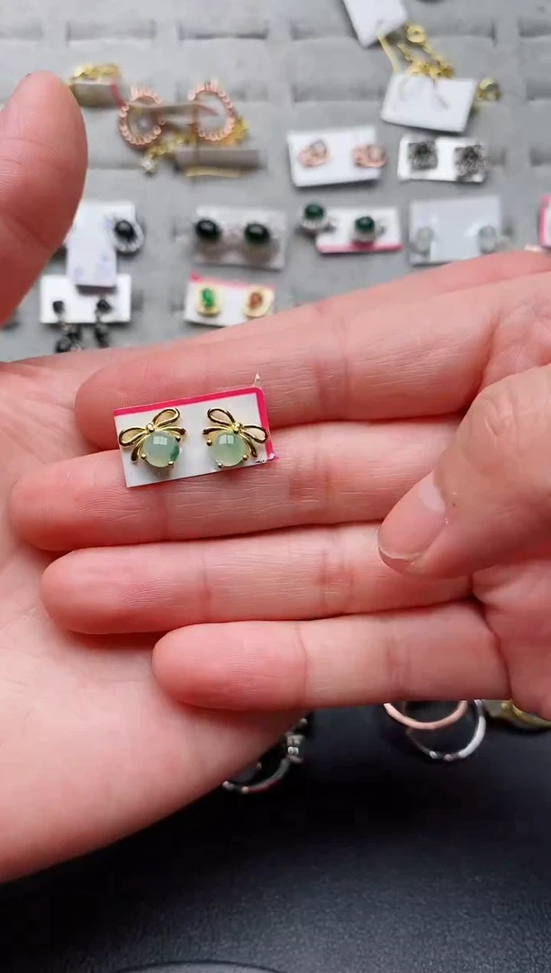 【闪购商品】翡翠耳饰银S925镶嵌天然翡翠222   3+