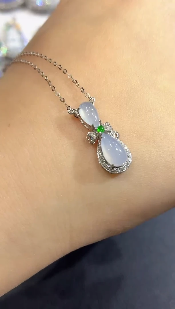 颈饰18K金镶嵌翡翠6-吊坠套链