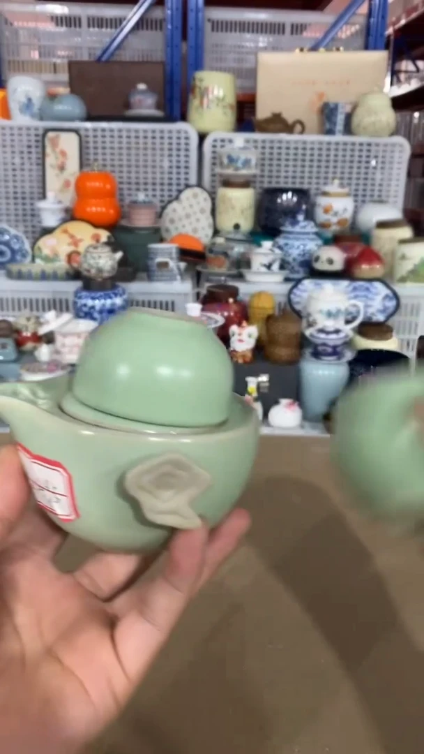 瓷片瓷心匠物直播间福利手抓壶