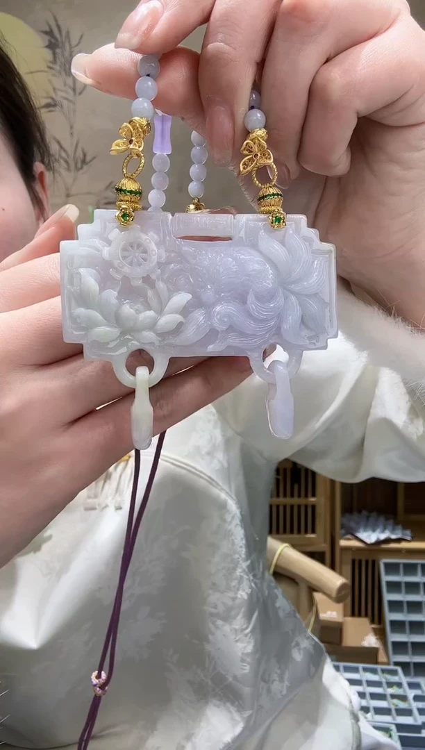 【闪购商品】翡翠颈饰未镶嵌吊坠