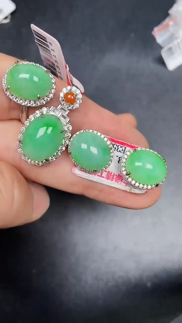 银S925镶嵌戒指翡翠1380