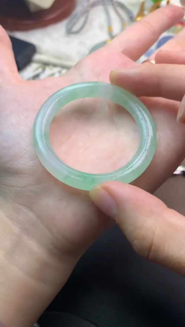未镶嵌定制翡翠毛货