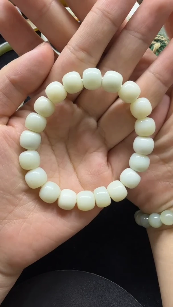 未镶嵌手链和田玉~***~238