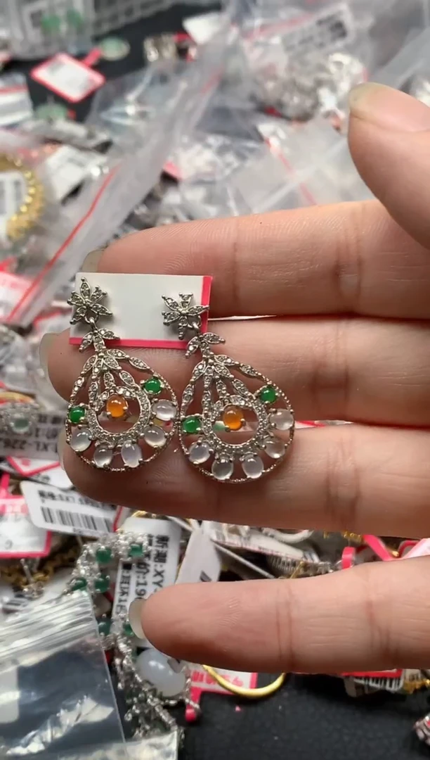 翡翠戒指银S925镶嵌天然A货缅甸翡翠