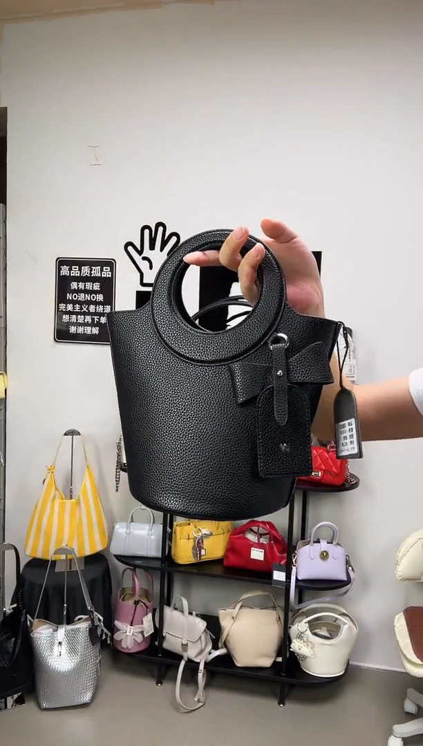 牛皮（革）彩汐轻奢女包编号：28