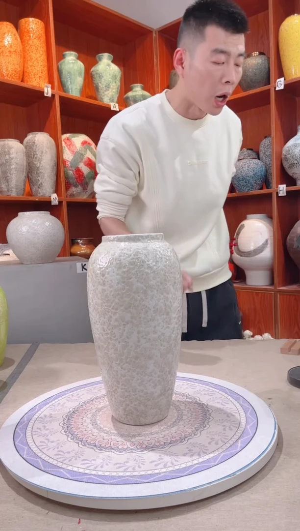 【闪购商品】瓶茶白 大号 陶瓷花瓶 无花