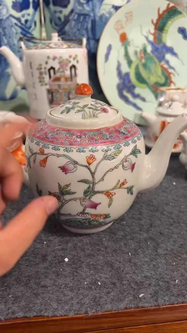 摆件瓷摆件瓷摆件高端粉彩粉圈水壶