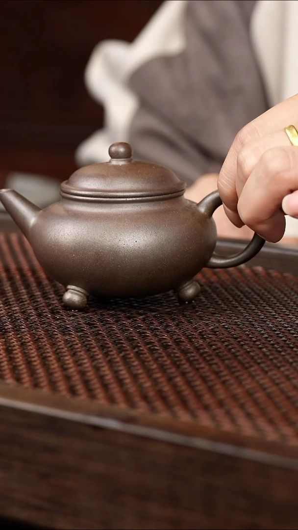 茶壶紫砂6-1三足水平