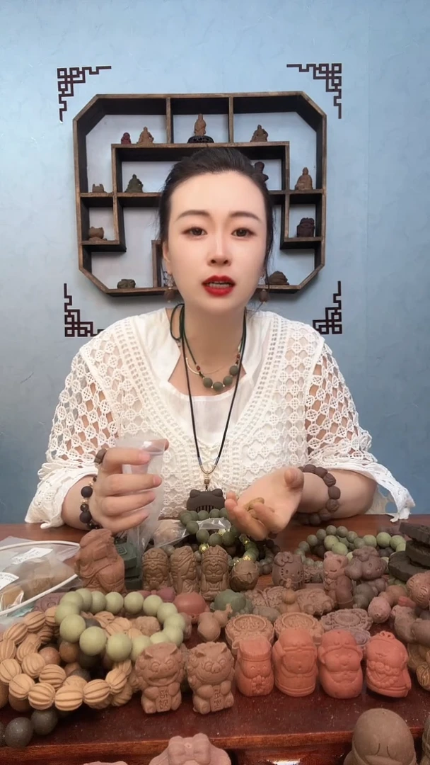 泥塑醒神桂花小象（耳环）