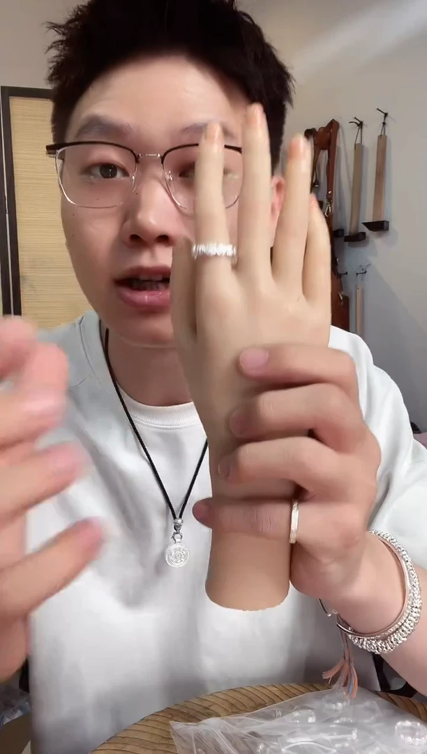 足银无足银999戒指  闪3