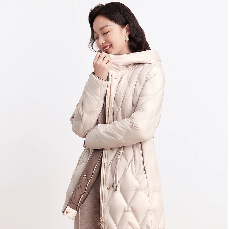 【C】珂莱蒂尔新款秋冬百搭显瘦连帽收腰高品质羽绒服KR00982V1