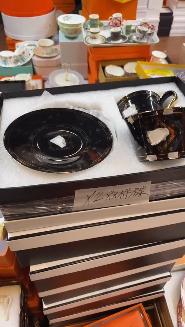 杯鸿辉家品牌瓷器，京东包邮！