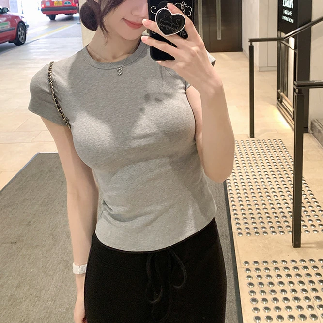 正肩短款圆领T恤女夏季百搭白色掐腰设计感修身显瘦透气纯色短袖