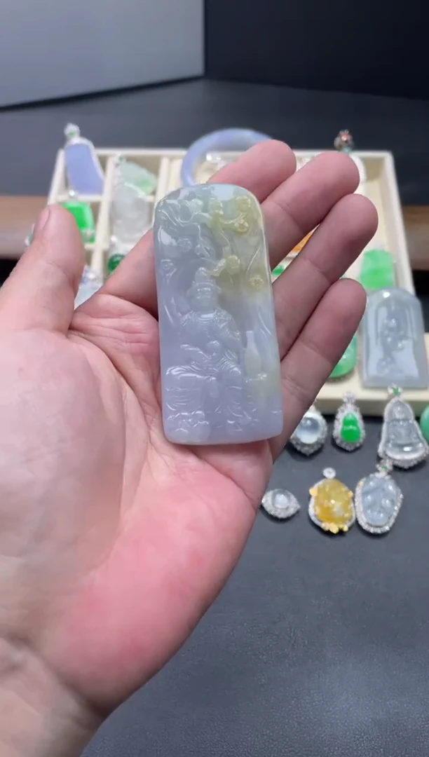 【闪购商品】翡翠颈饰未镶嵌8.......