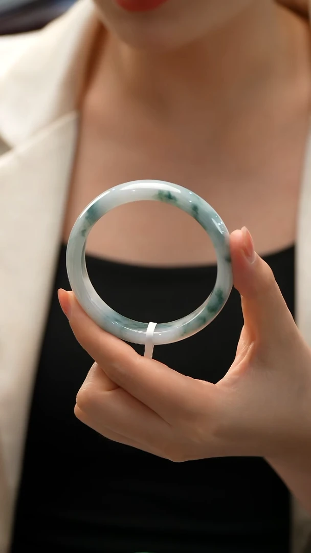 翡翠手镯未镶嵌21号