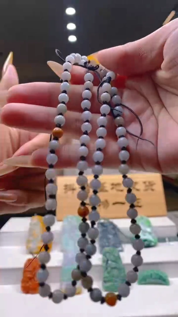 定制翡翠未镶嵌天然翡翠A货3