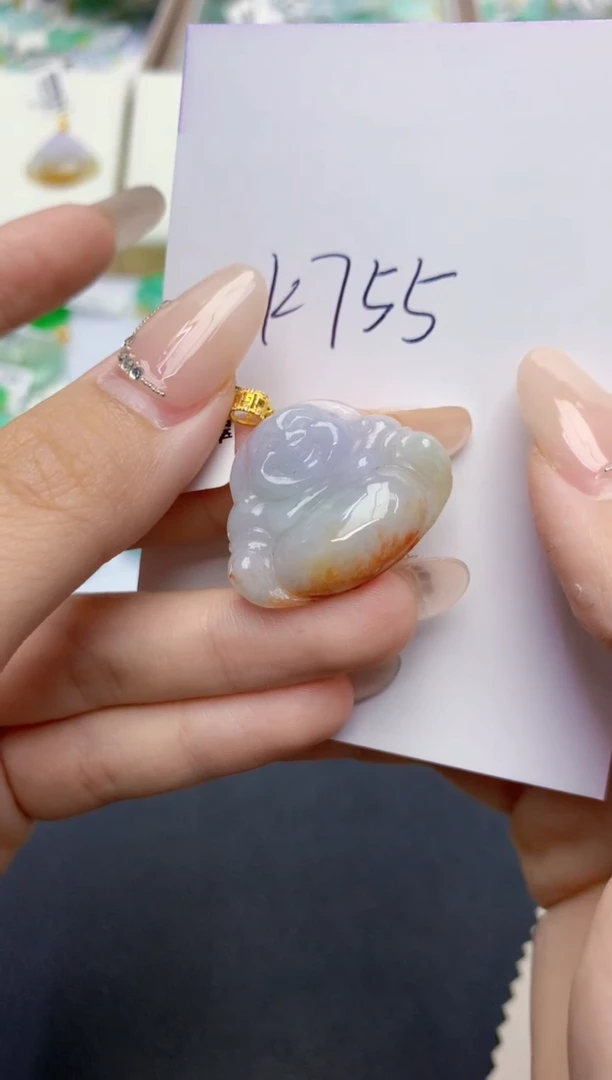 翡翠18K金镶嵌颈饰天然缅甸A货翡翠