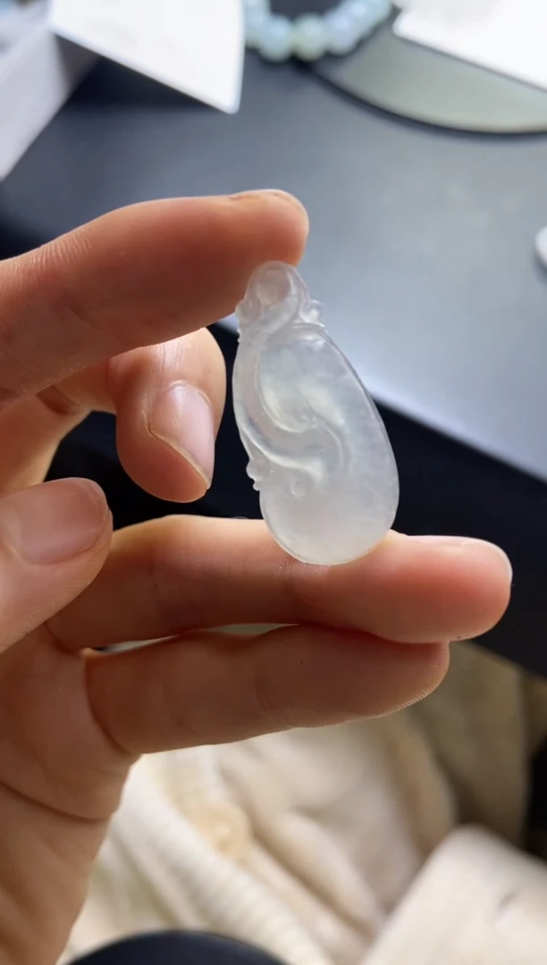 【闪购商品】定制翡翠未镶嵌如意