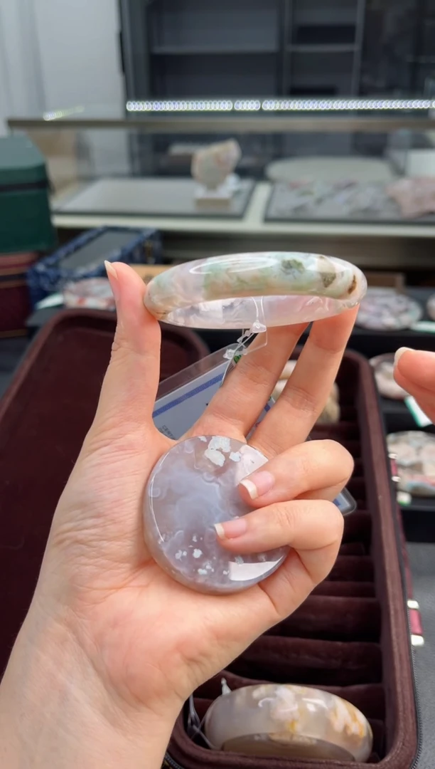 石英质玉手镯未镶嵌52圈口（赠送镯心）6330013