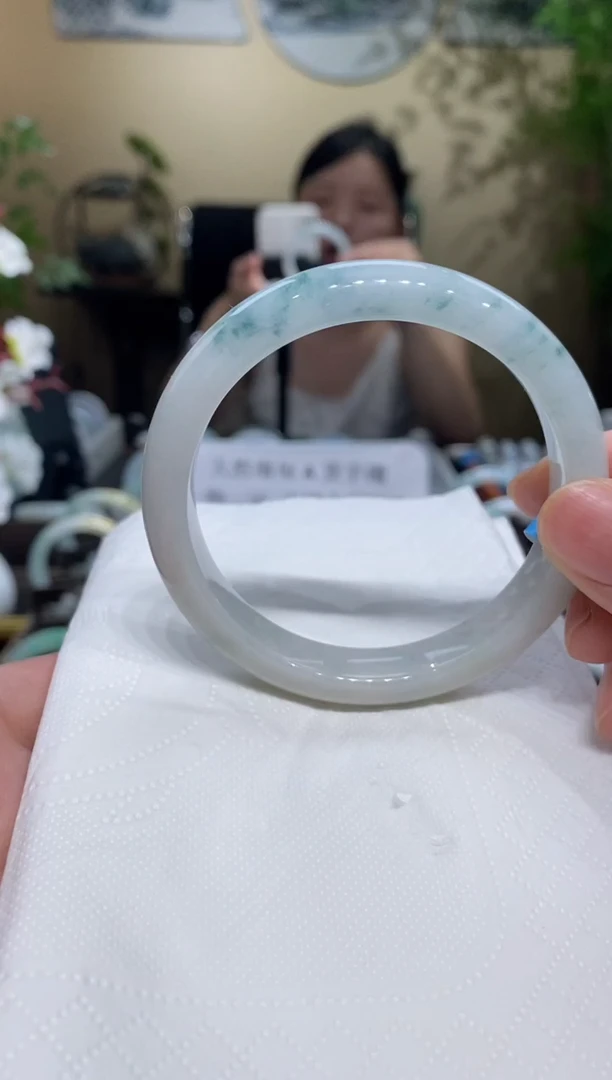 翡翠手镯未镶嵌翡翠57.1