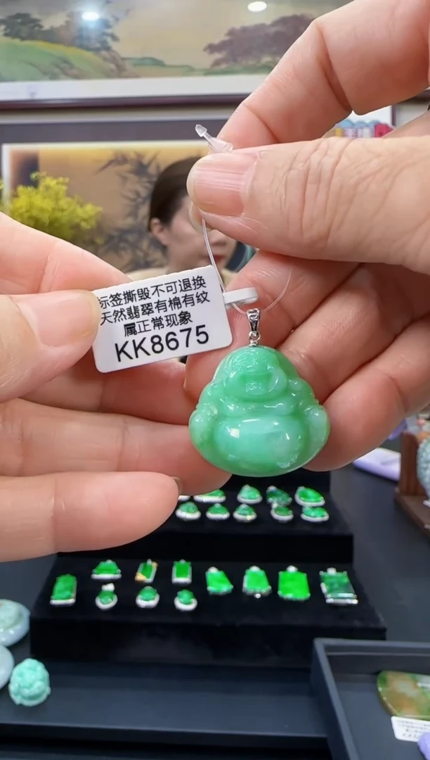 颈饰18K金镶嵌翡翠KK8675   佛公