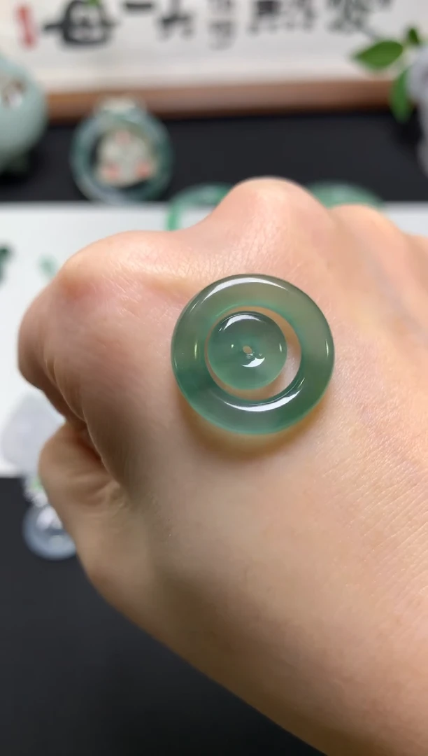 未镶嵌定制翡翠0349778599  19.6*3.6