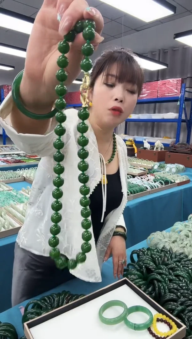 老板娘新疆阳绿卡12mm大卡位