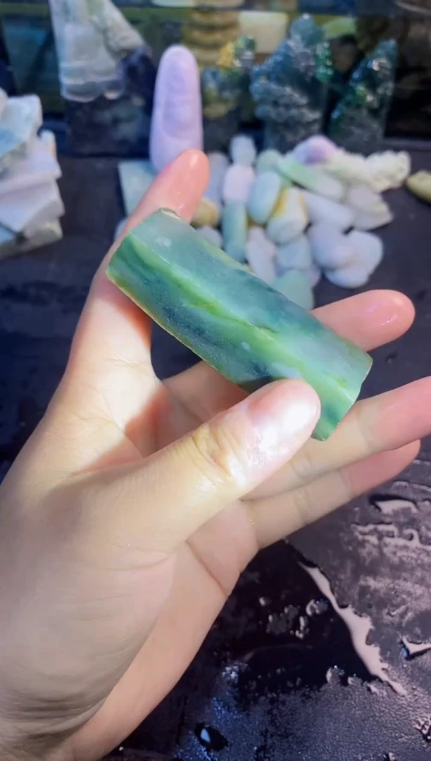 未镶嵌挂件翡翠天然翡翠028