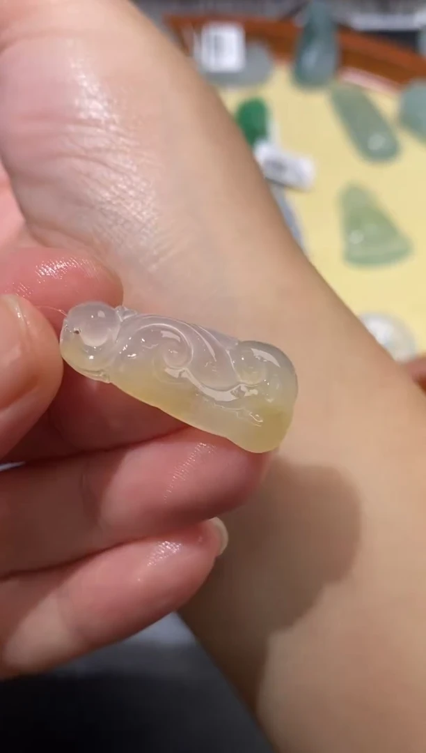 定制翡翠未镶嵌翡翠毛货~