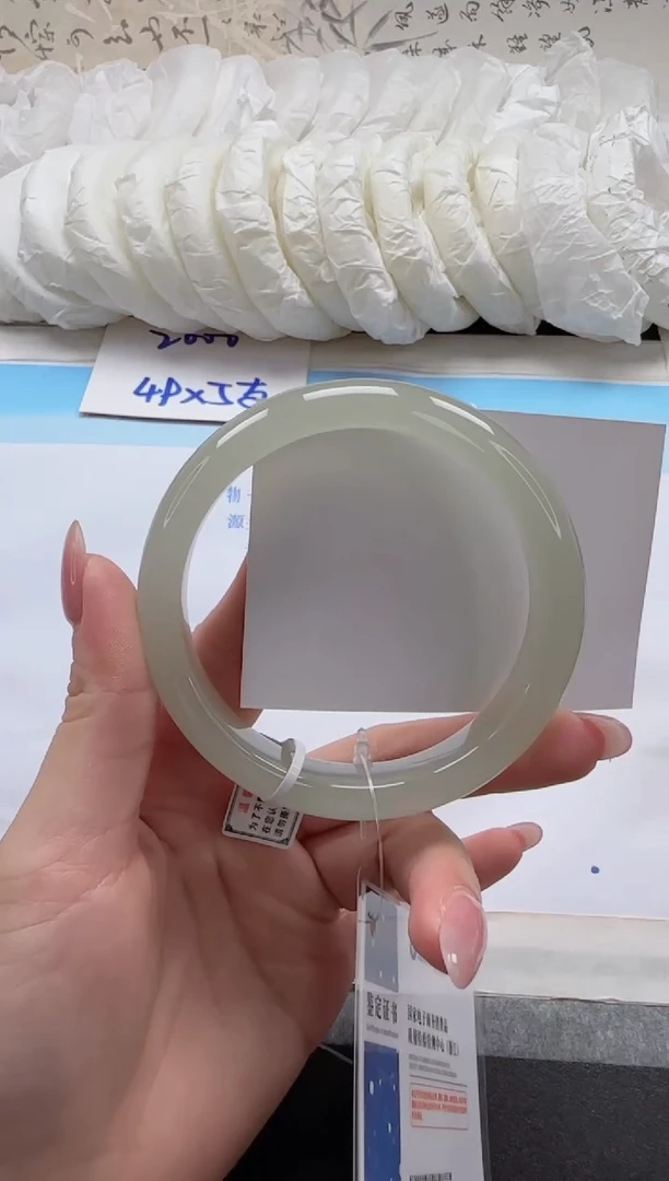 未镶嵌手镯石英质玉143-60.4