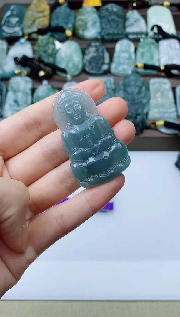 翡翠未镶嵌颈饰多样性一件发货