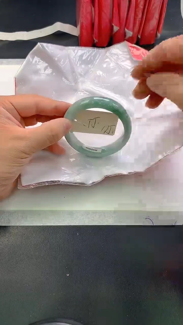 未镶嵌手镯翡翠115