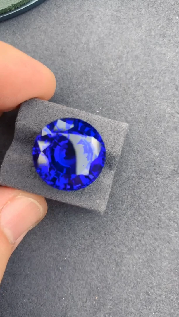 未镶嵌裸石定制坦桑石24ct 坦桑石 定制