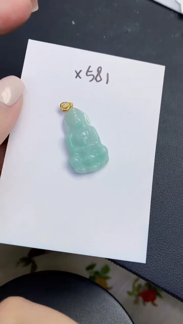 颈饰未镶嵌翡翠缅甸天然翡翠A货
