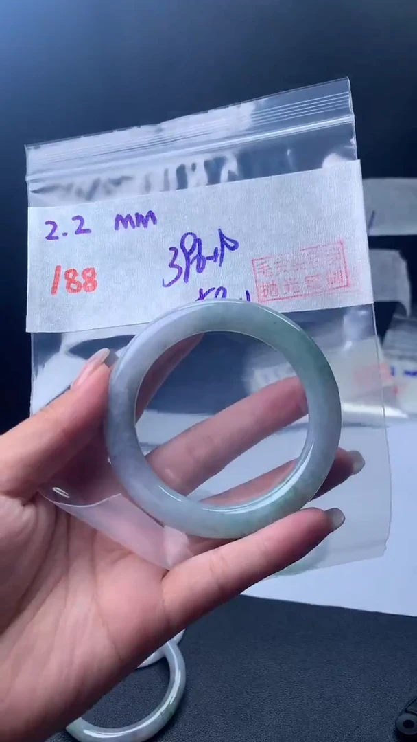 【闪购商品】定制翡翠未镶嵌188手镯58+396元+拍一发一