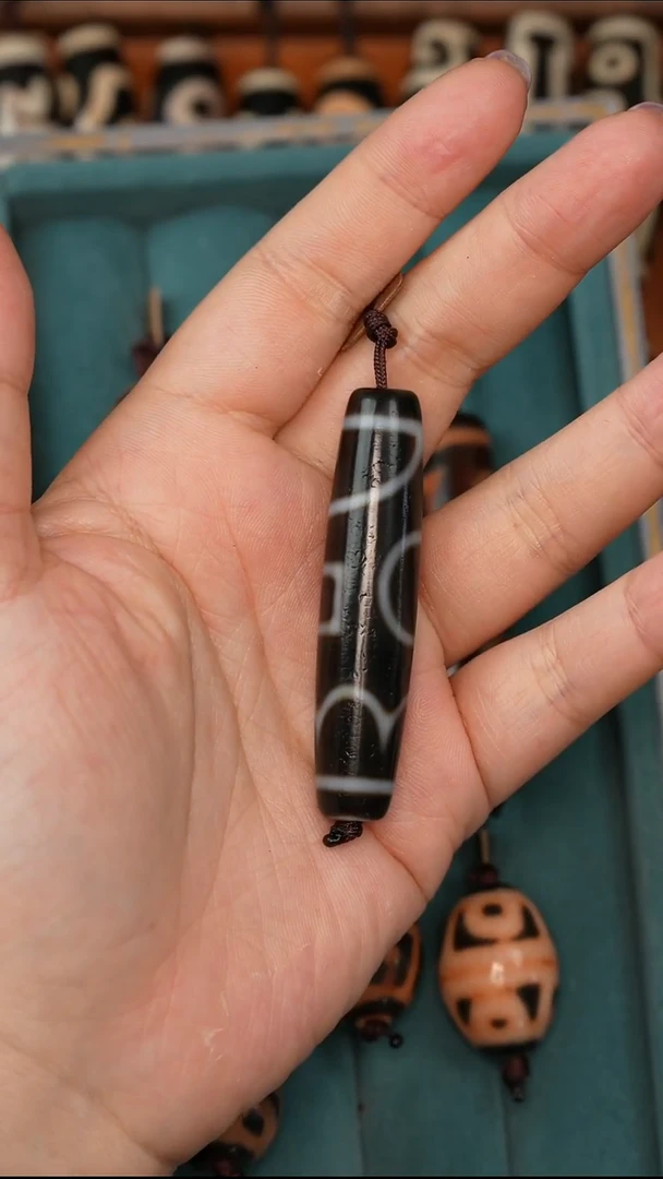 未镶嵌天珠玛瑙/玉髓【***】天珠