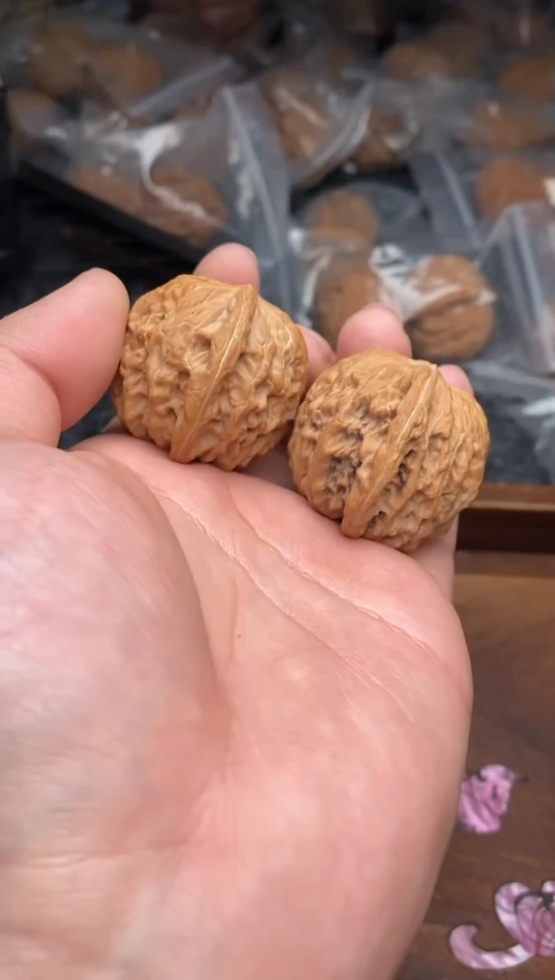 【闪购商品】文玩核桃把件G106号39尺磨盘