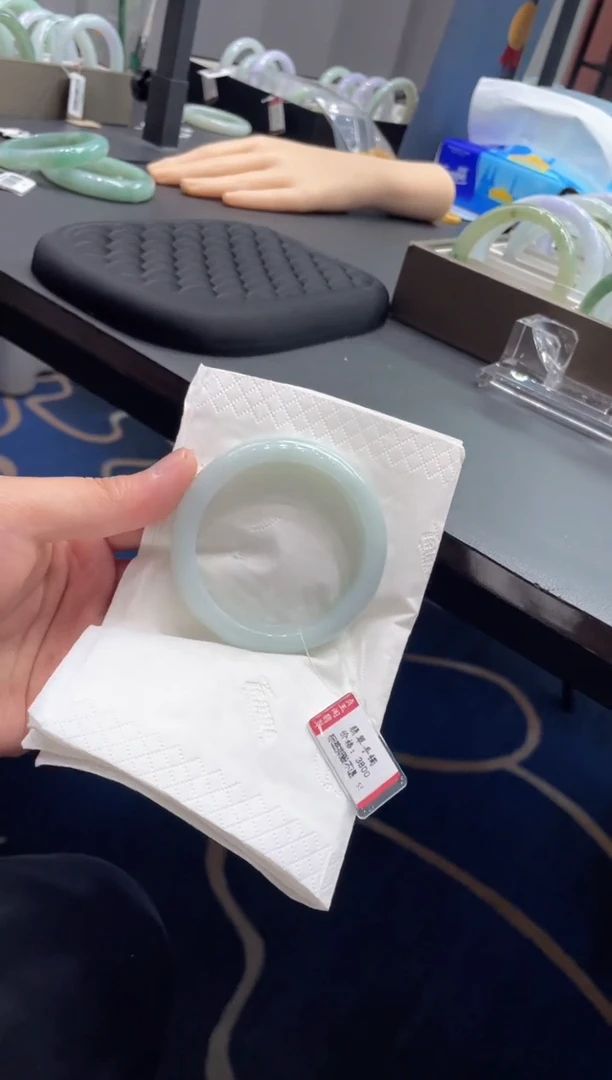 未镶嵌手镯翡翠小*灵2230*****